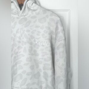 New Comfrt Minimalist Hoodie